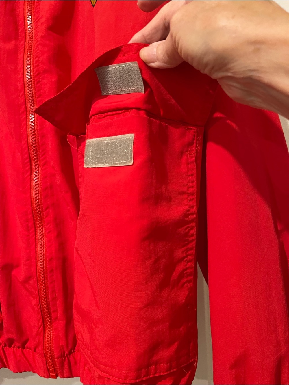 Ferrari Red Racing Jacket & Hat - Picture 5 of 12